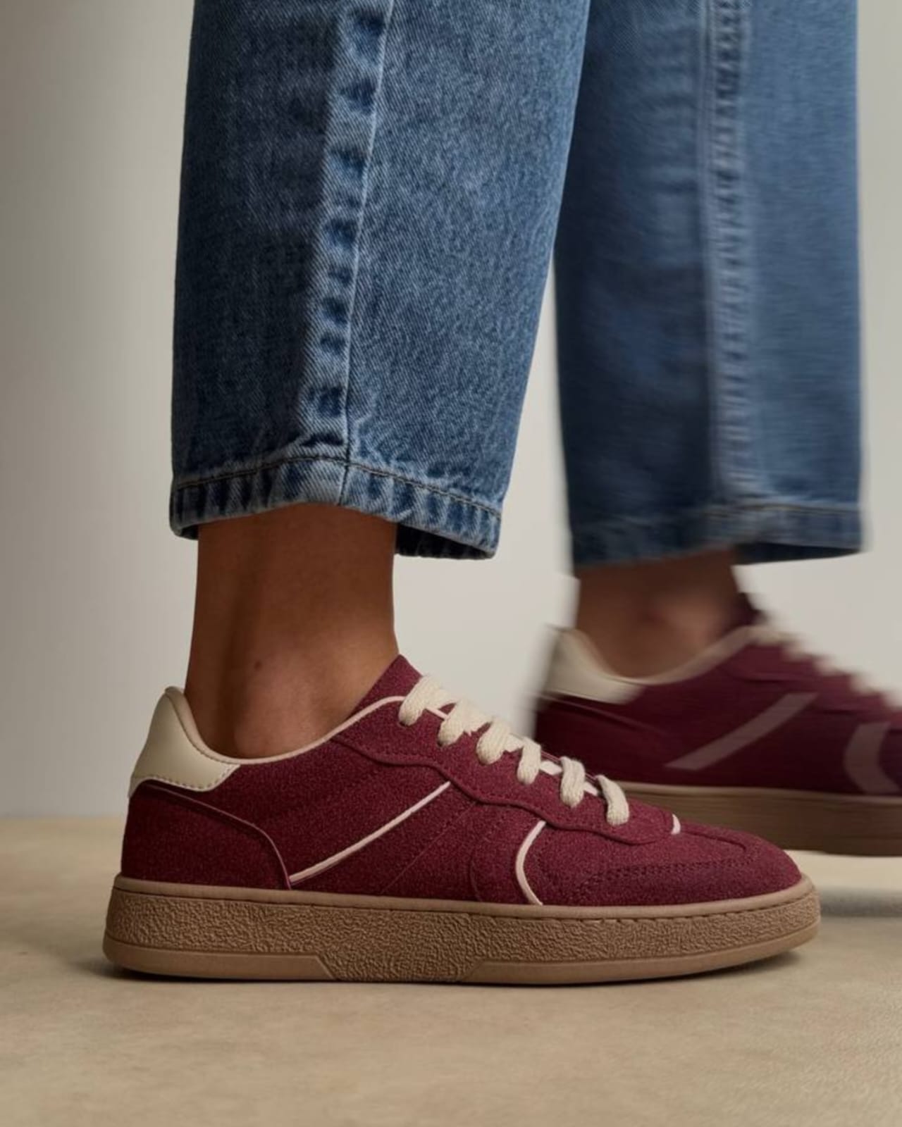 Casual Burgundy Sneakers - Warm Tones