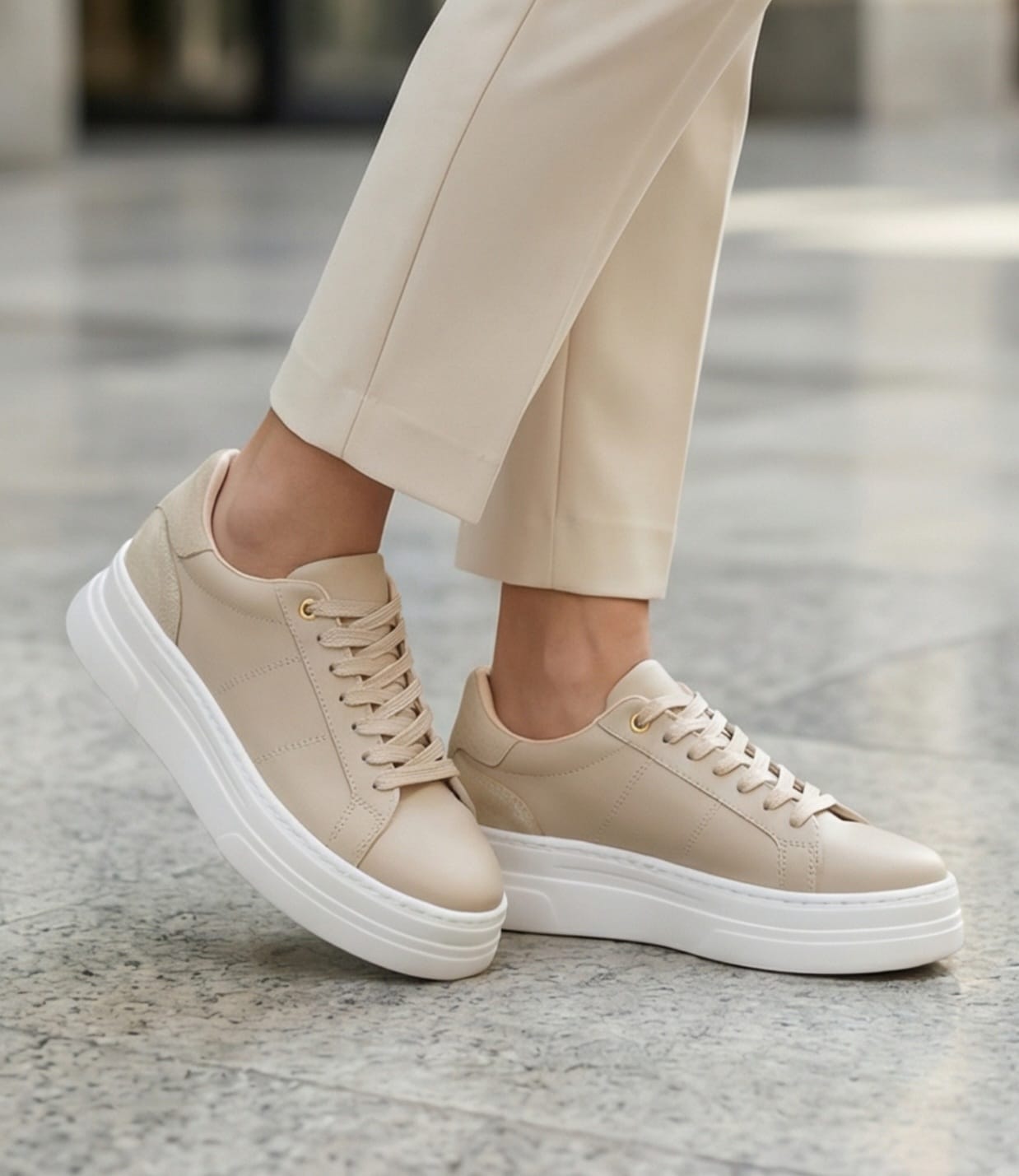 Everyday Beige Sneakers - Multi