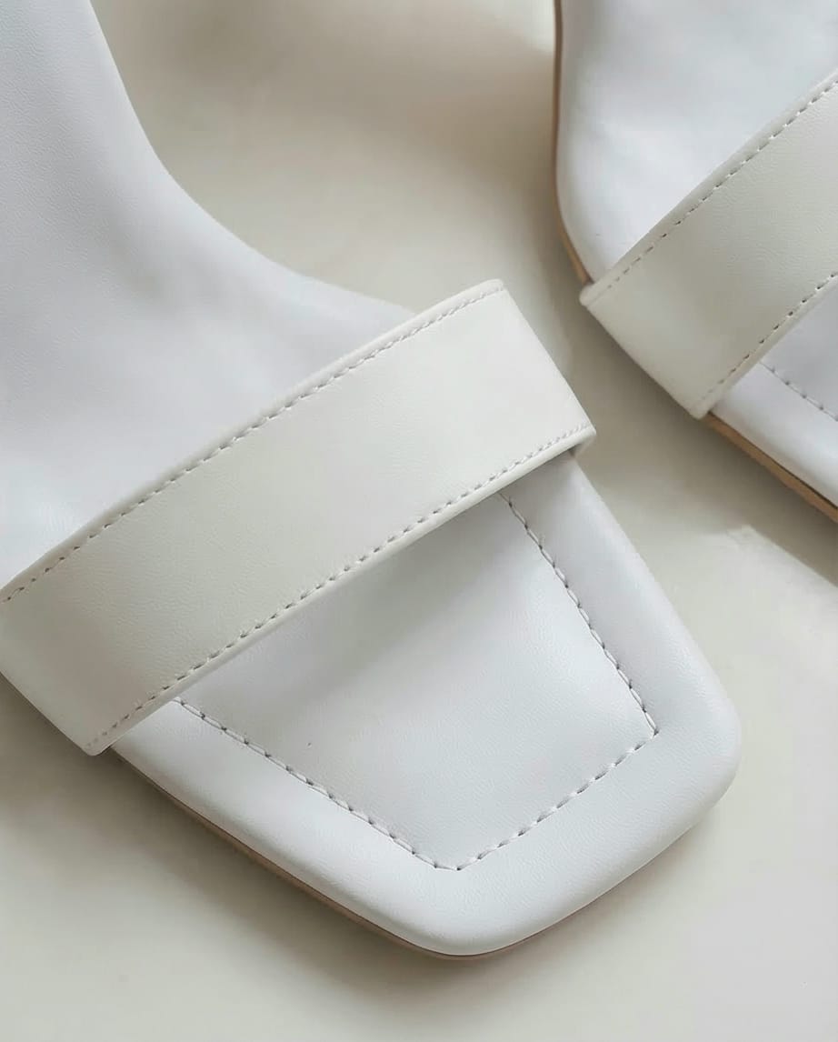 9cm White Classic Heeled Sandals