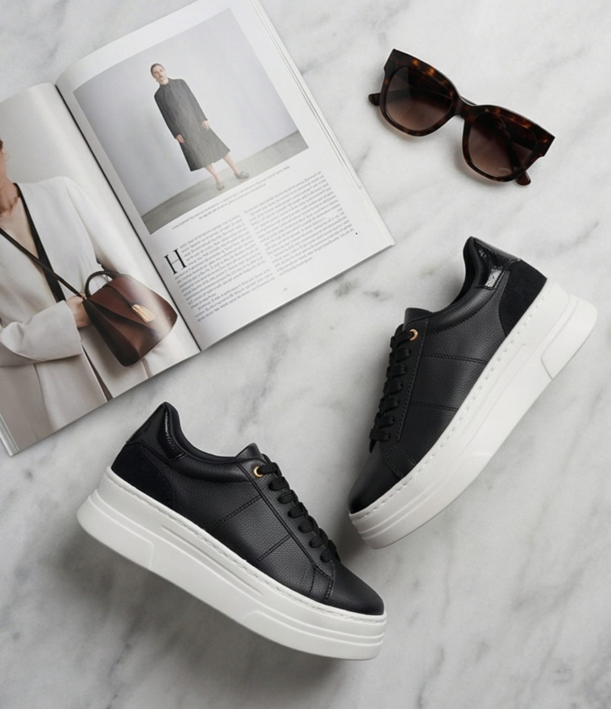 Everyday Black Sneakers - Multi