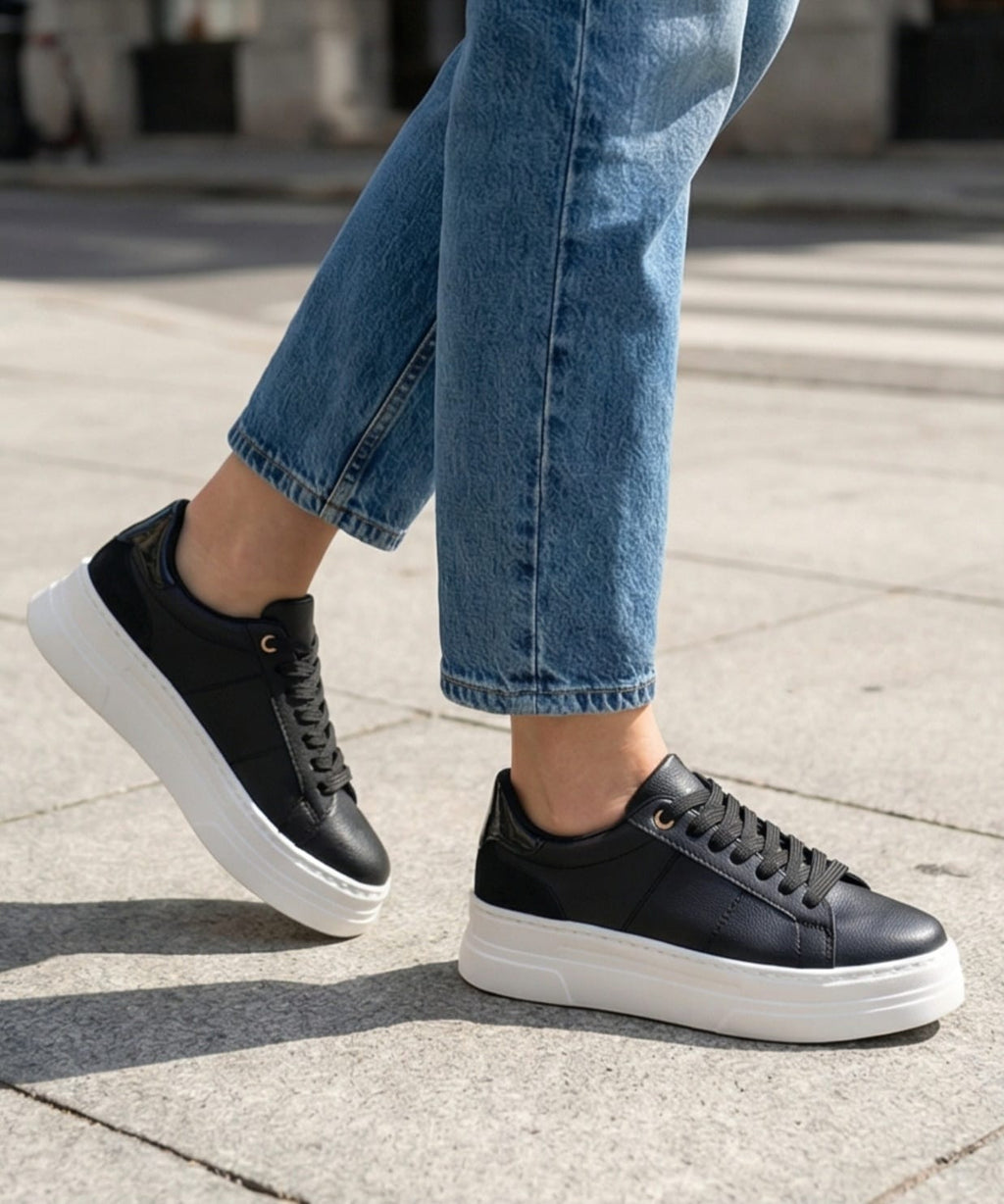 Everyday Black Sneakers - Multi