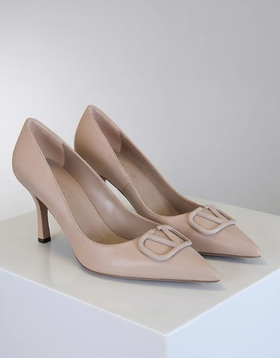 9cm Beige Buckle Detail Pumps