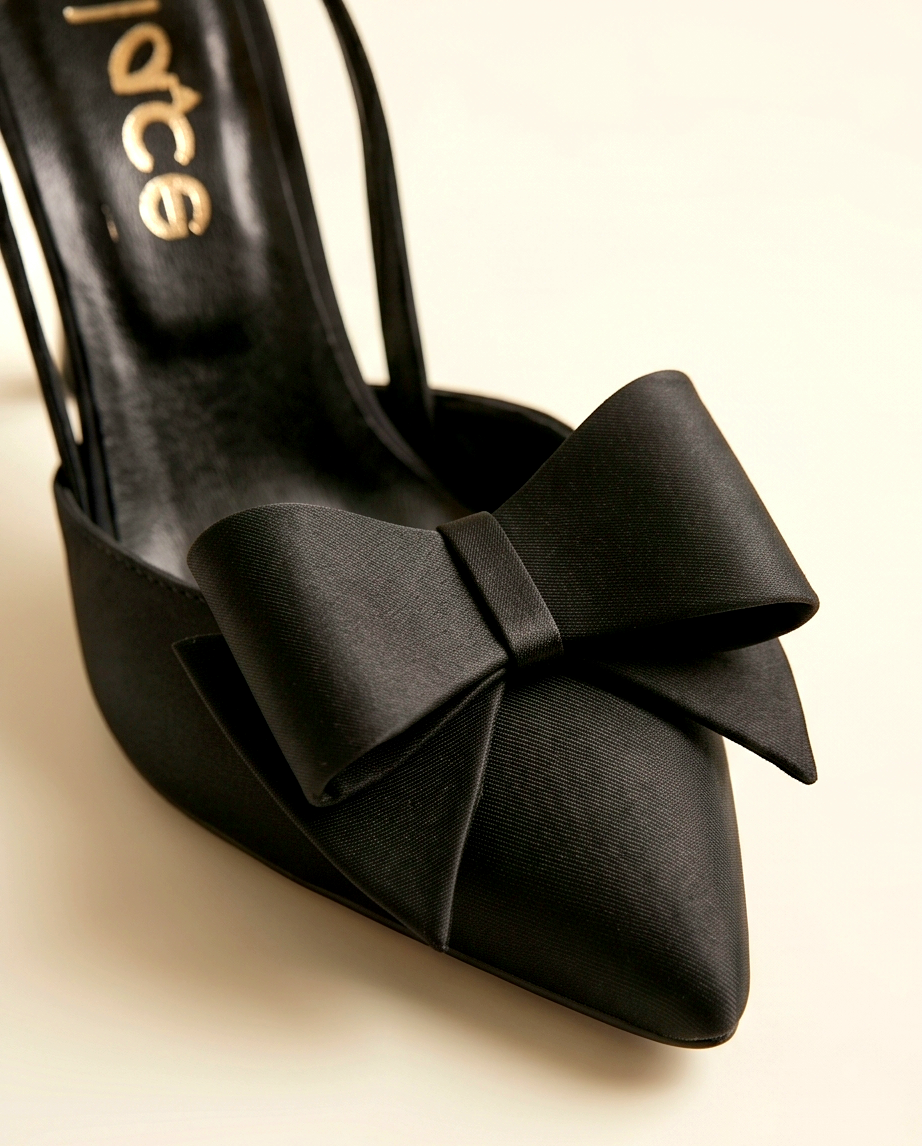 7.5cm heel satin slingback