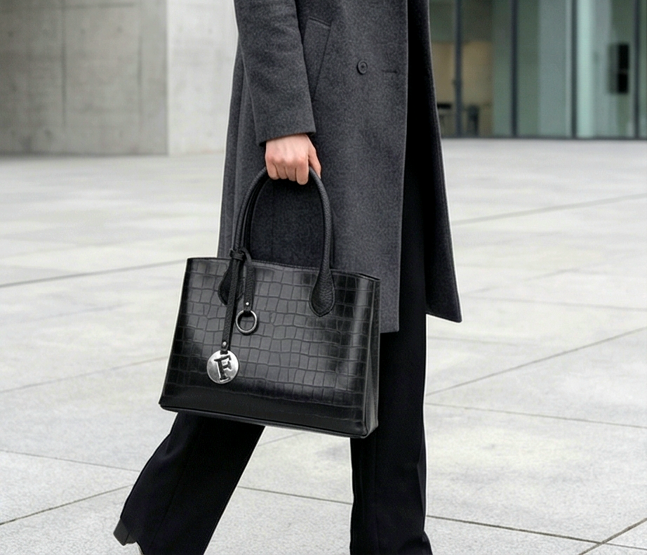 Large size black handbag 30cm/23cm