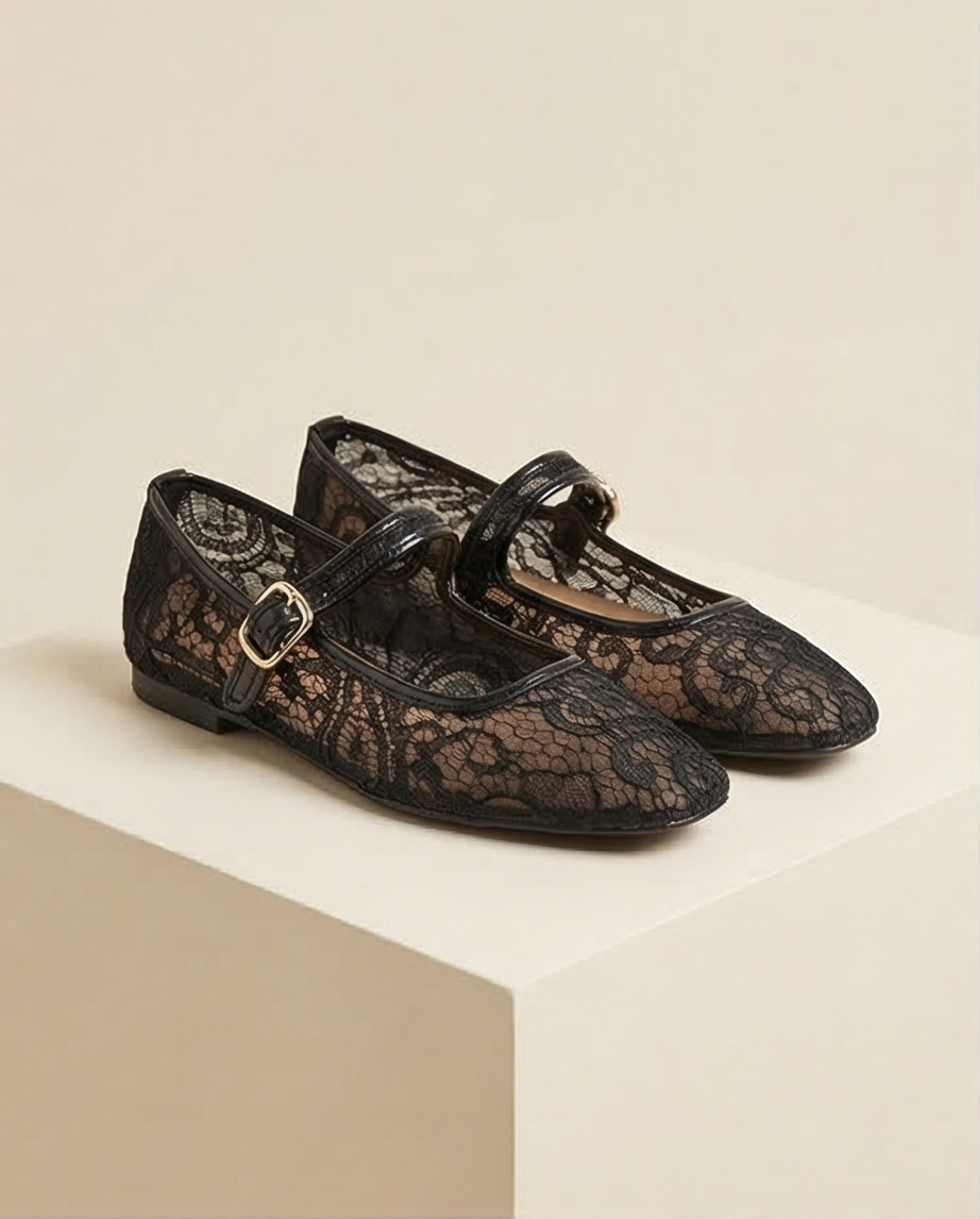 Black dentelles ballerinas